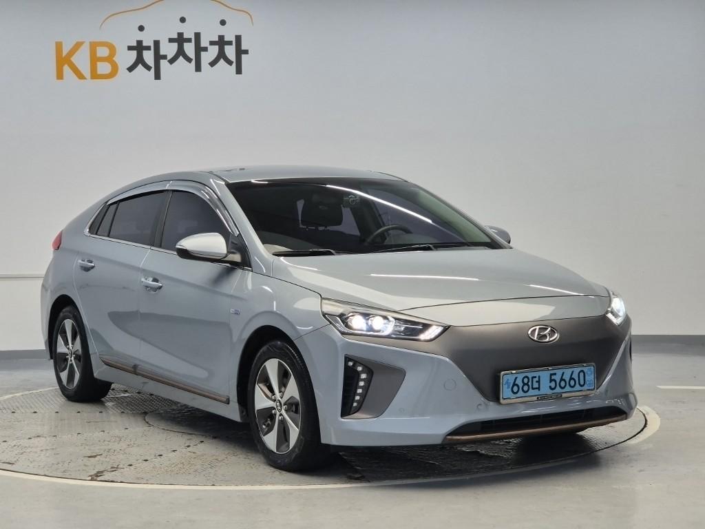 2018 HYUNDAI IONIQ Electric 