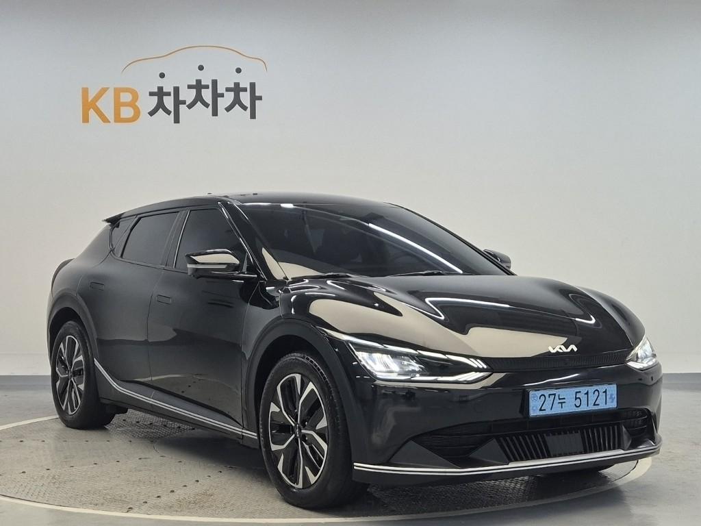 2022 KIA EV6 