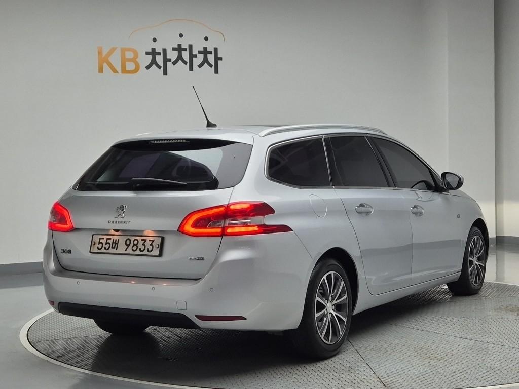 2015 PEUGEOT 308 (2G) 