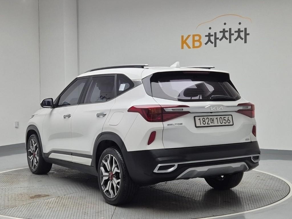 2022 KIA SELTOS 