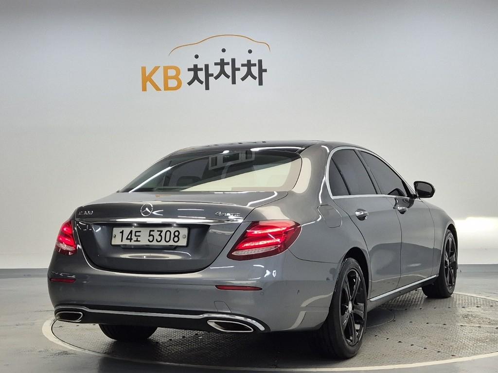 2017 BENZ E CLASS (5Gen) 