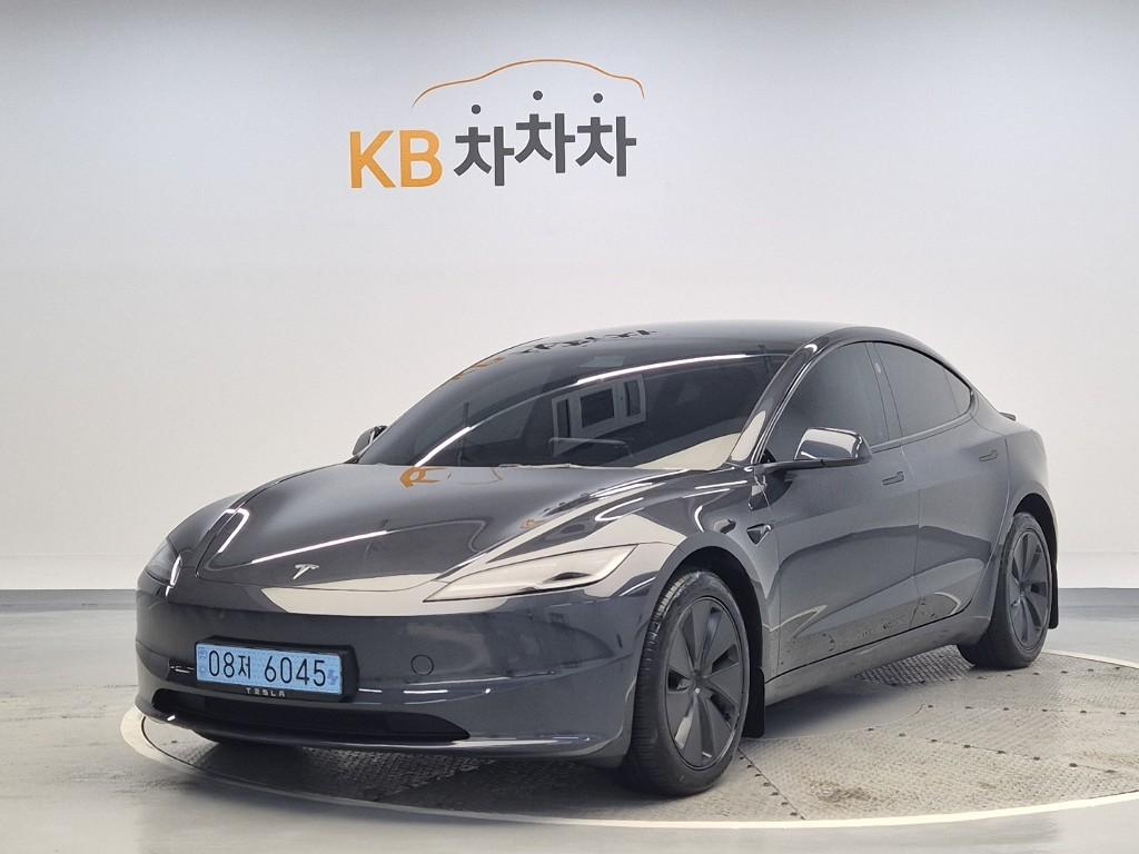 2025 TESLA MODEL3 