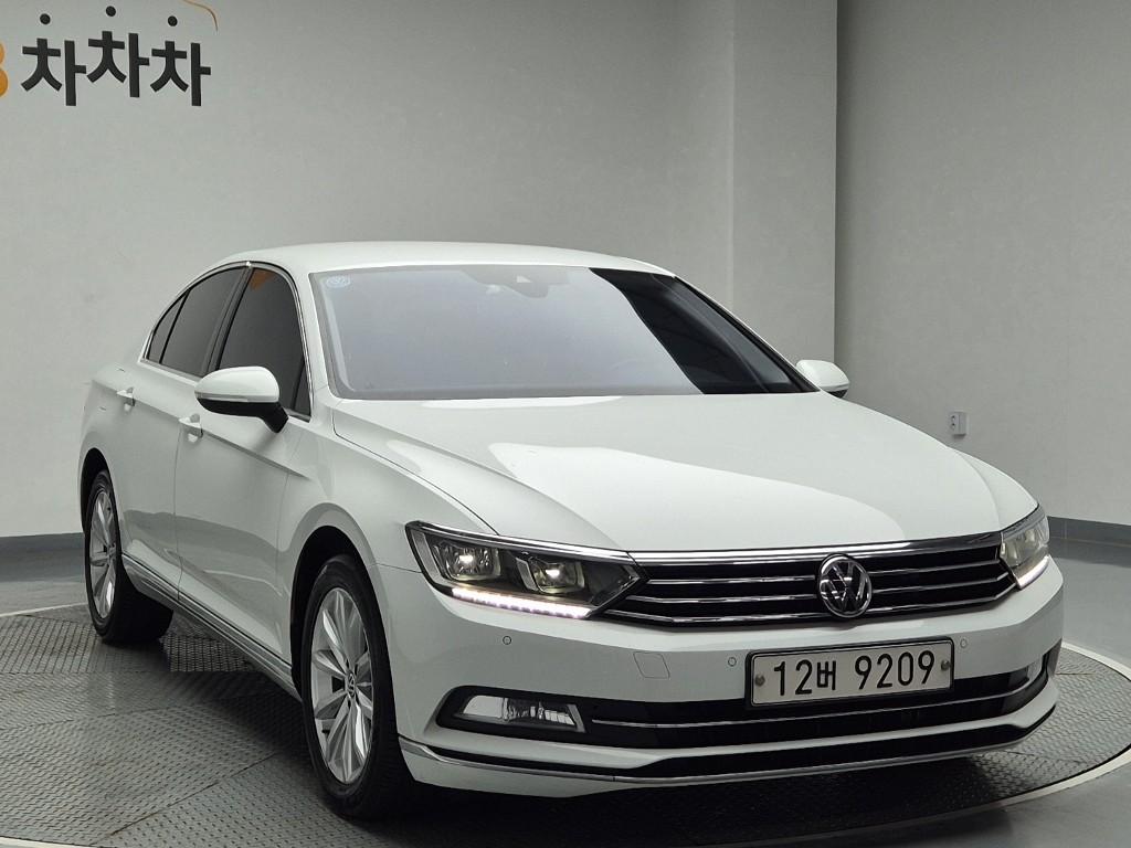2018 VOLKSWAGEN PASSAT GT (8Gen) 