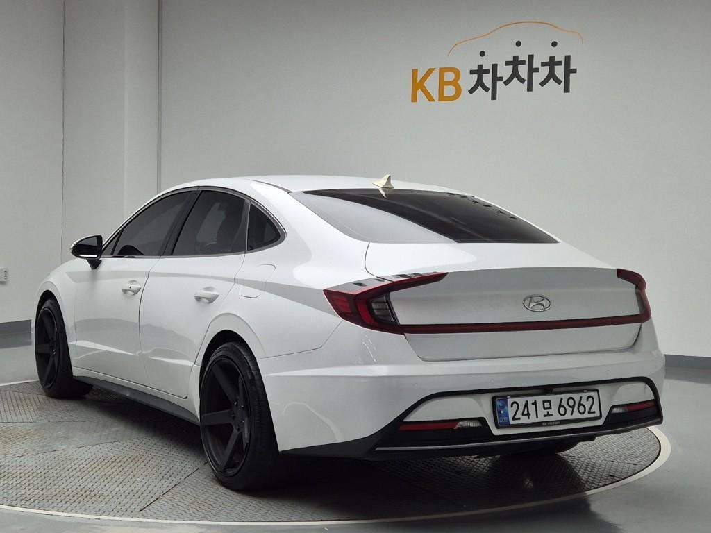 2022 HYUNDAI SONATA (DN8) 
