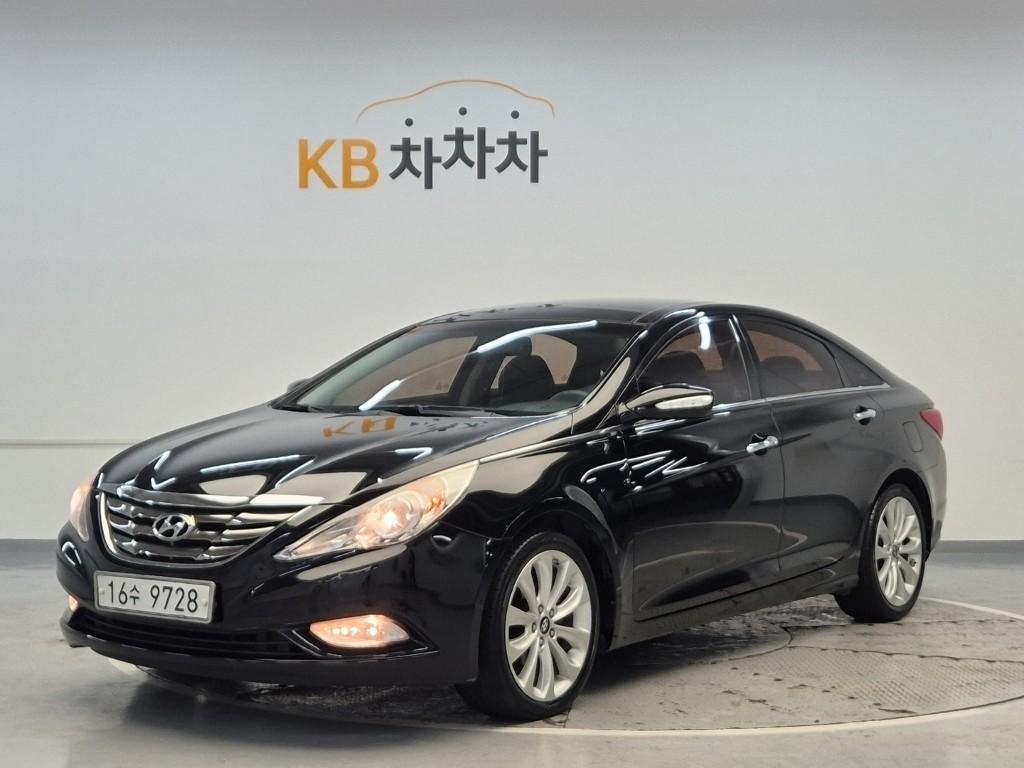 2010 HYUNDAI SONATA (YF) 