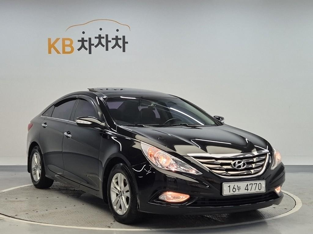 2010 HYUNDAI SONATA (YF) 