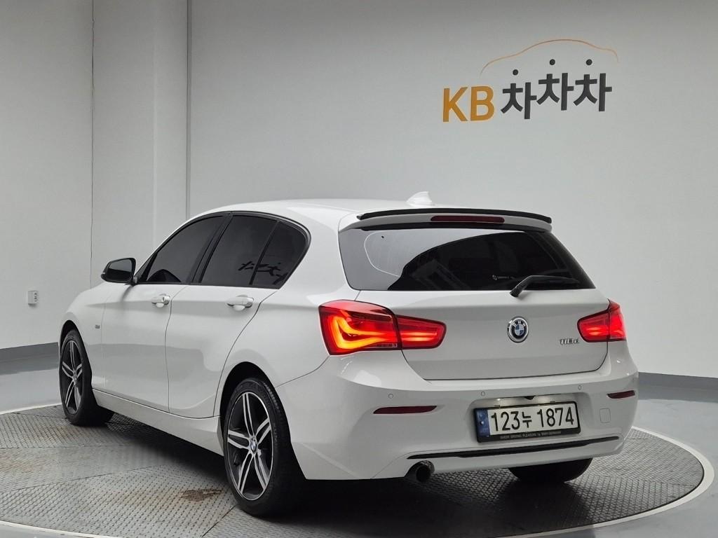 2017 BMW 1 Series (2Gen) 