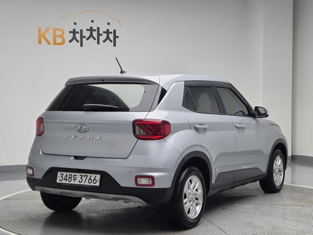 2020 HYUNDAI VENUE 