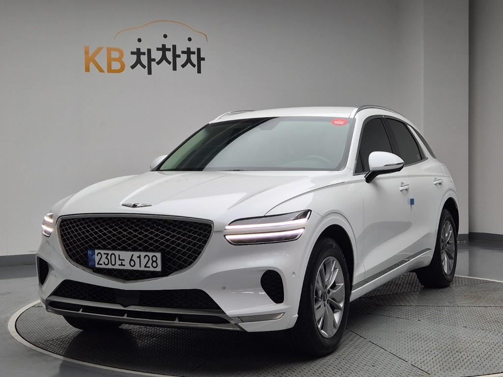 2024 GENESIS GV70 
