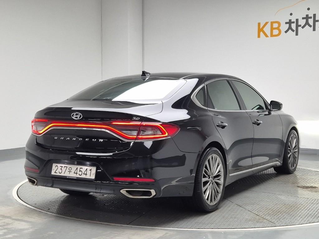 2018 HYUNDAI GRANDEUR IG 