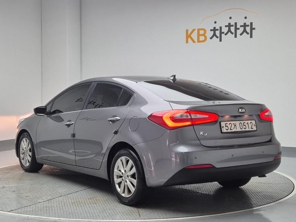 2015 KIA K3 