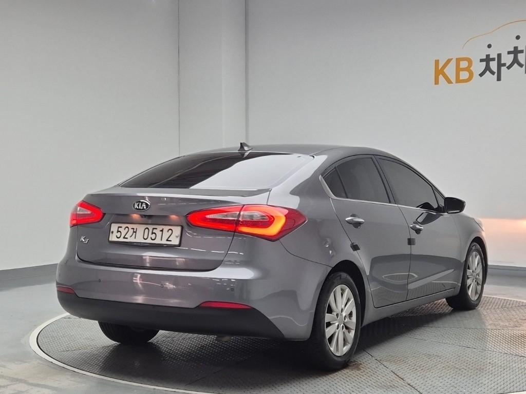 2015 KIA K3 
