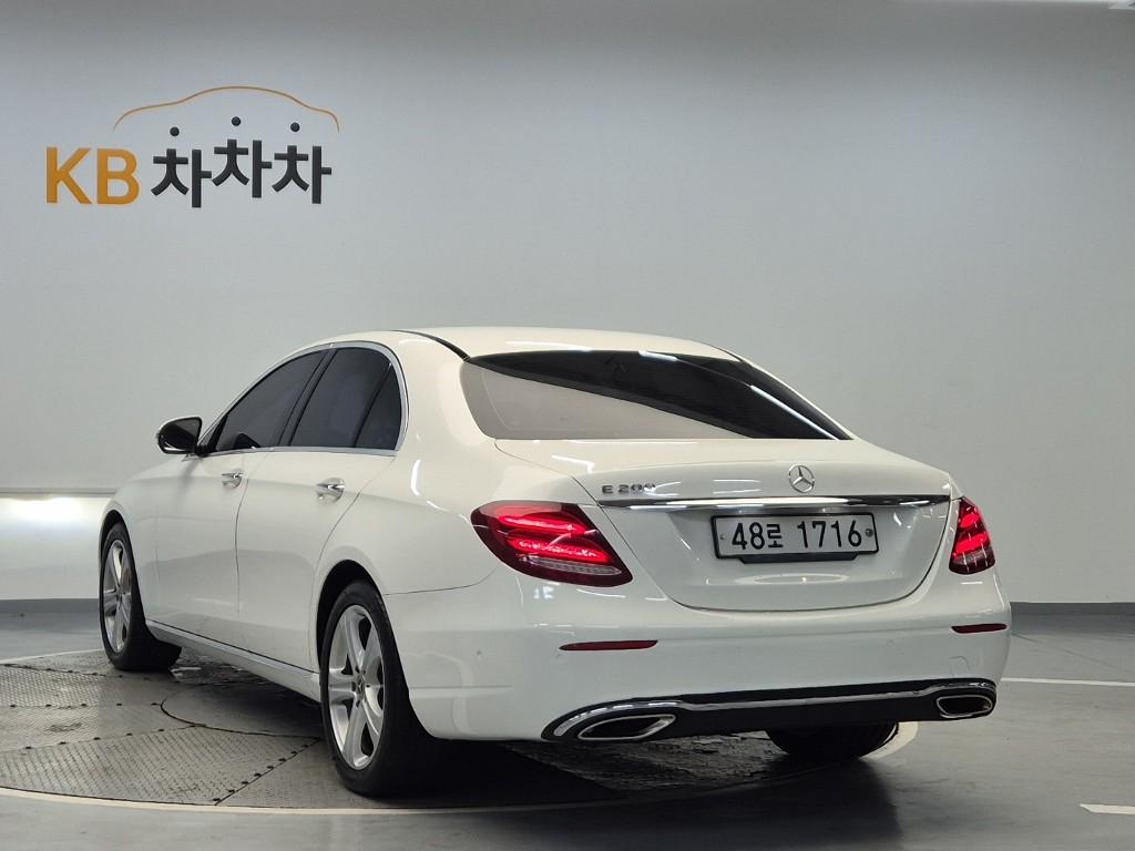 2018 BENZ E CLASS (5Gen) 