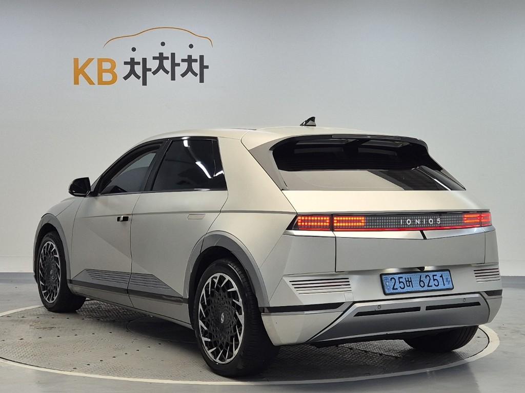 2022 HYUNDAI IONIQ5 