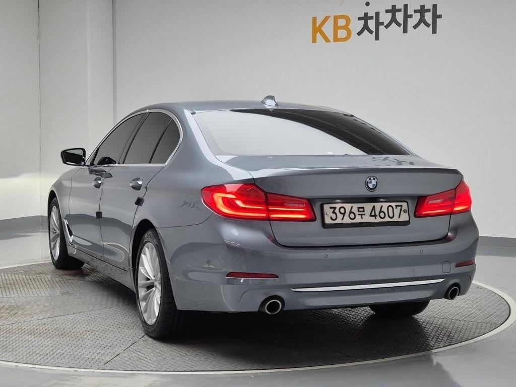 2019 BMW 5 SERIES (7Gen) 