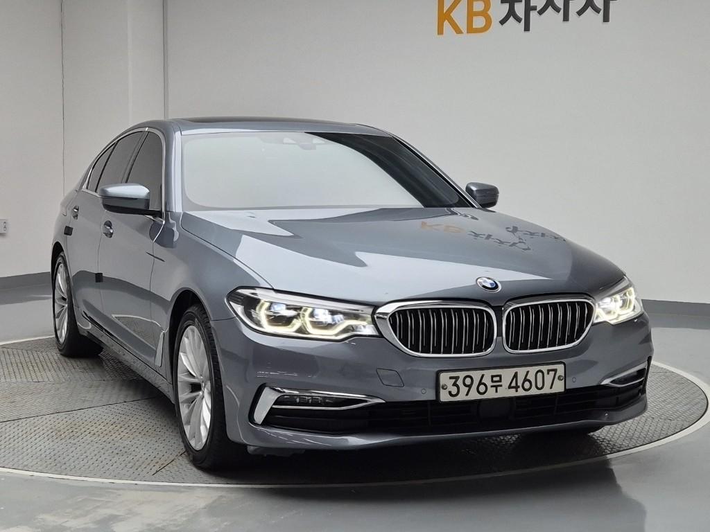 2019 BMW 5 SERIES (7Gen) 