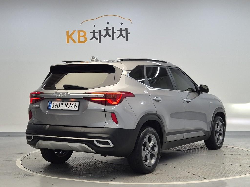 2022 KIA SELTOS 