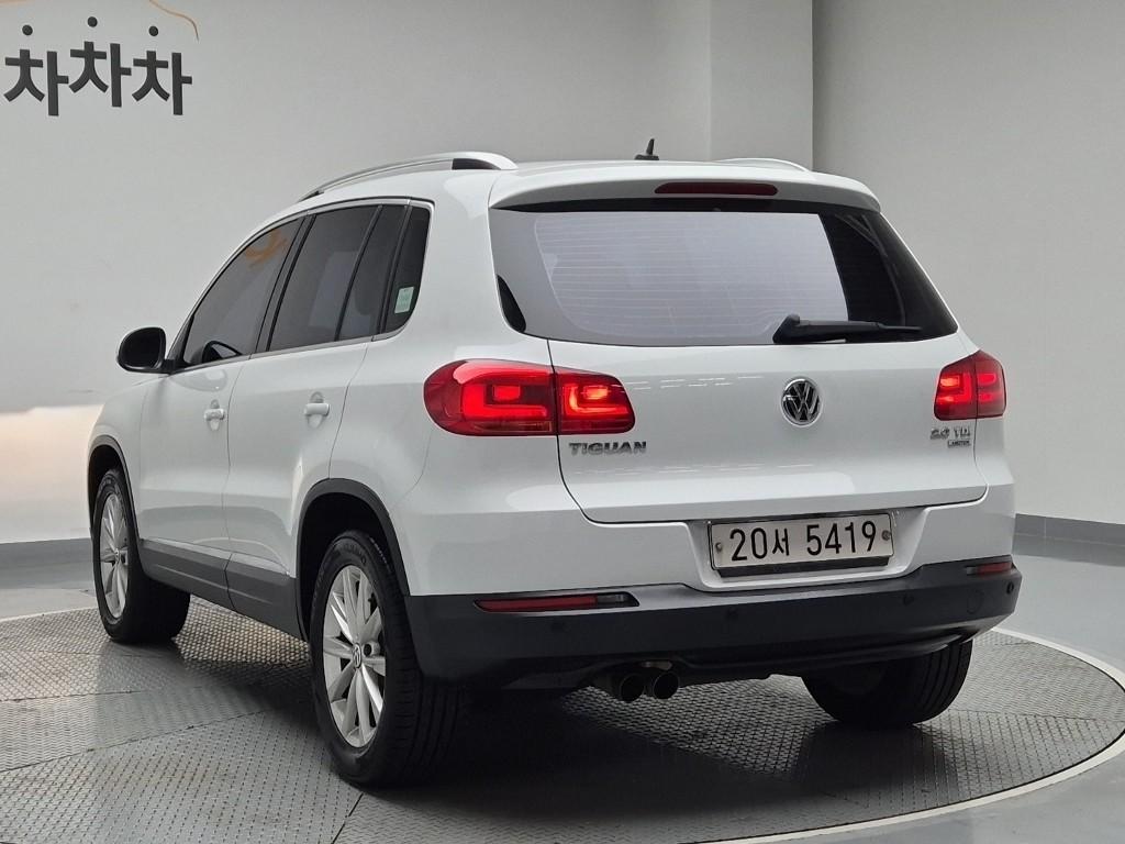 2015 VOLKSWAGEN TIGUAN 