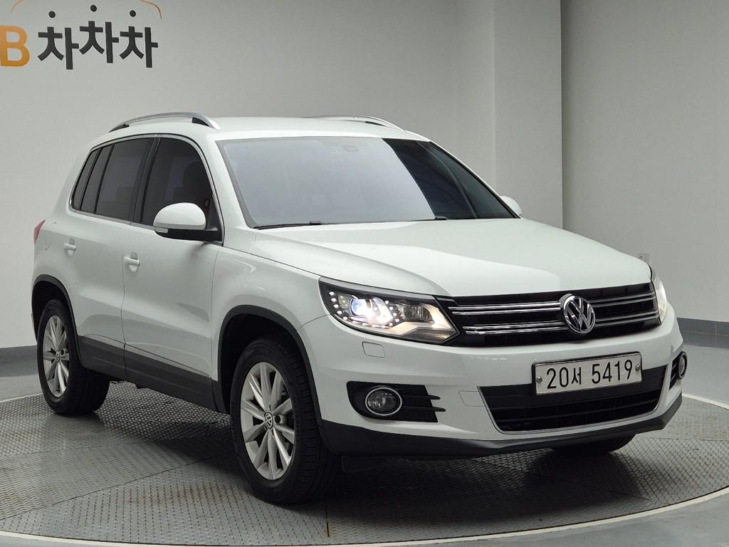 2015 VOLKSWAGEN TIGUAN 