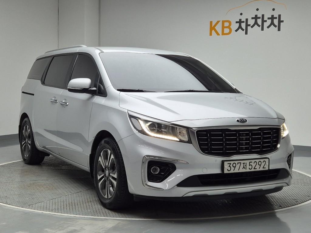 2019 KIA THE NEW CARNIVAL 
