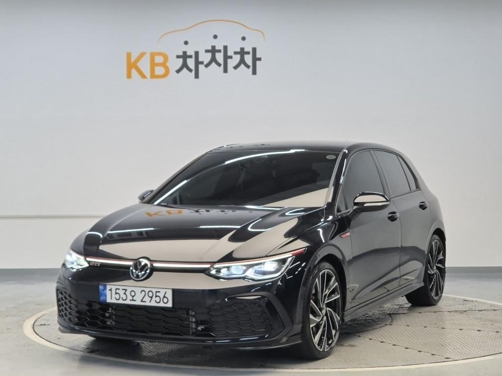 2022 VOLKSWAGEN GOLF (8Gen) 