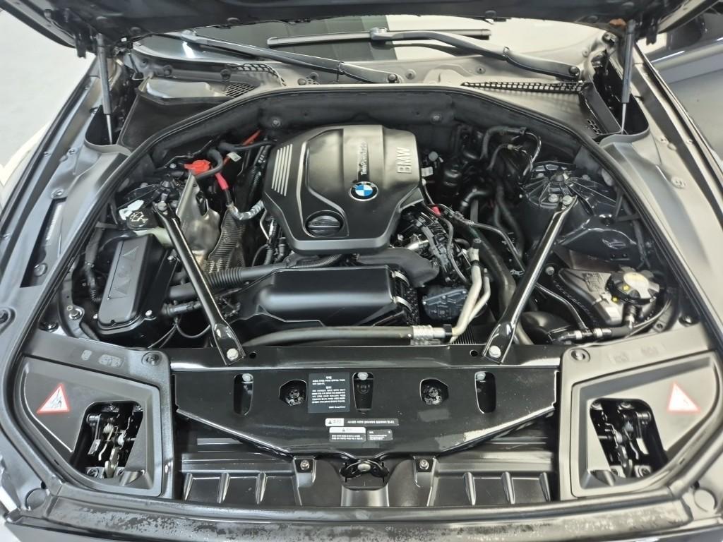 2015 BMW 5 SERIES (6Gen) 