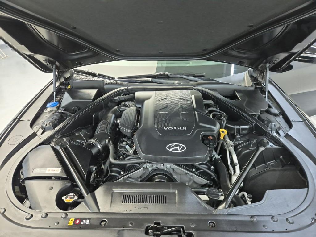 2016 HYUNDAI GENESIS DH 