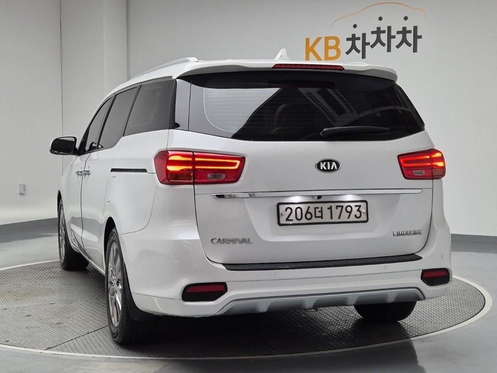 2019 KIA THE NEW CARNIVAL 