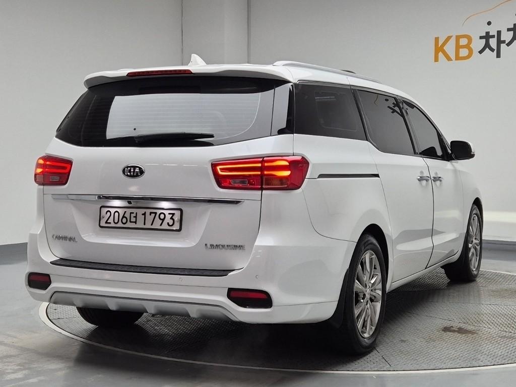 2019 KIA THE NEW CARNIVAL 