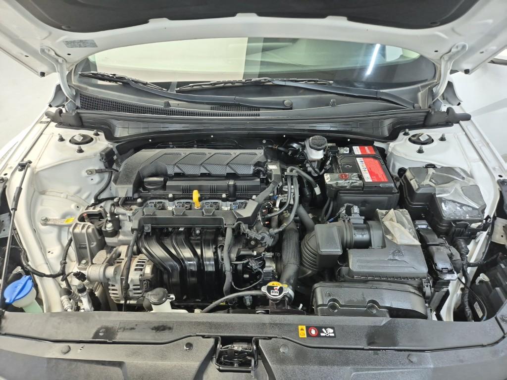 2023 HYUNDAI AVANTE (CN7) 