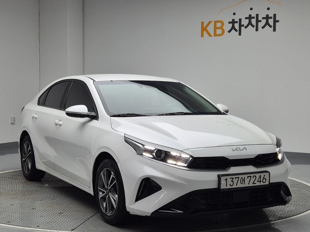 2022 KIA THE NEW K3 