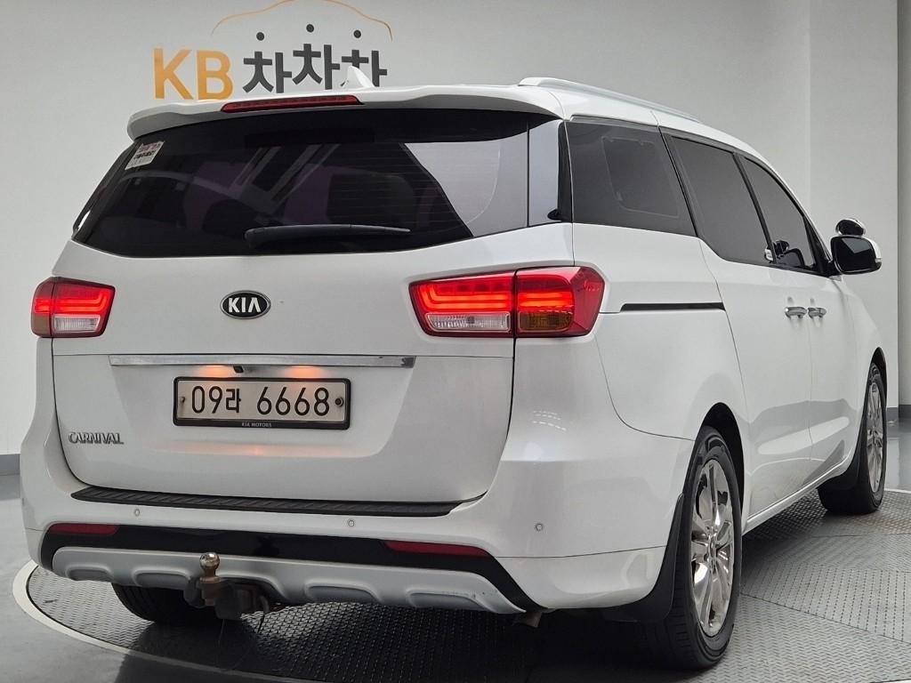 2017 KIA ALL NEW CARNIVAL 