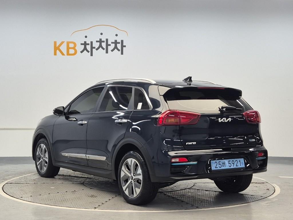 2022 KIA NIRO EV 