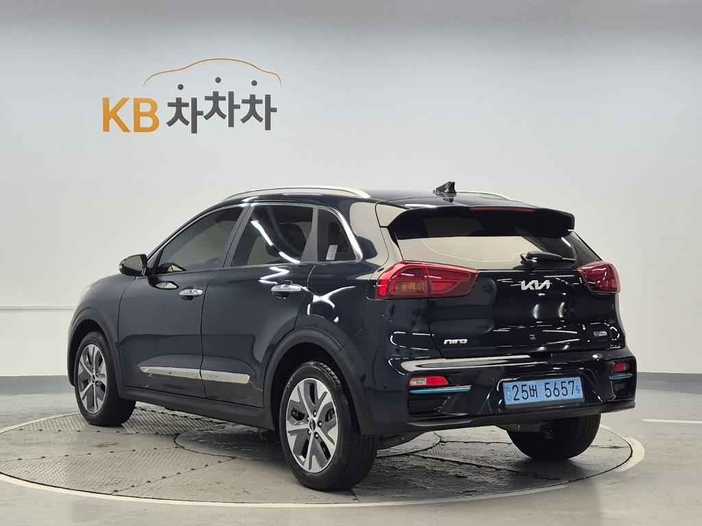 2022 KIA NIRO EV 