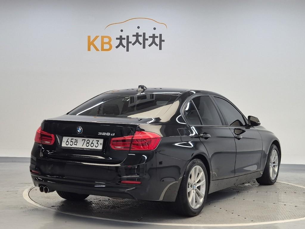 2018 BMW 3 Series (6Gen) 