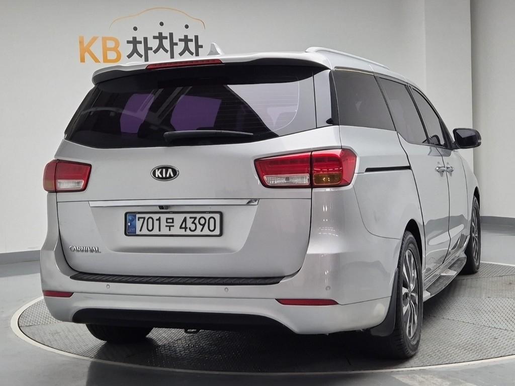 2015 KIA ALL NEW CARNIVAL 