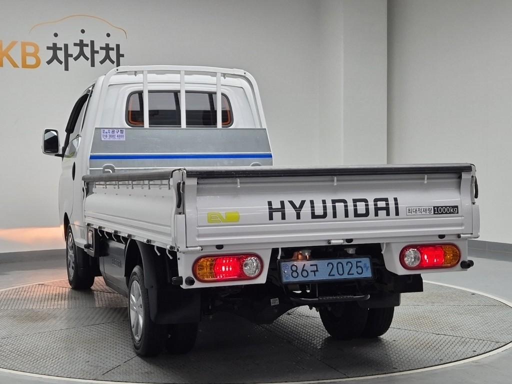 2023 HYUNDAI PORTER II ELECTRIC 