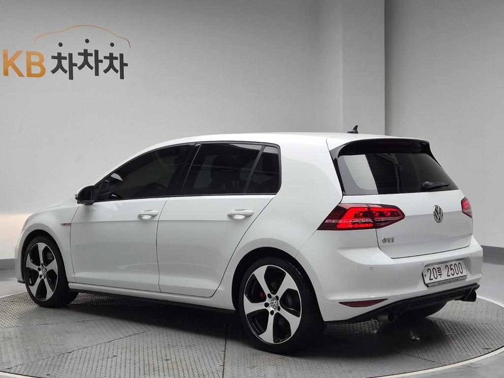 2015 VOLKSWAGEN GOLF (7Gen) 