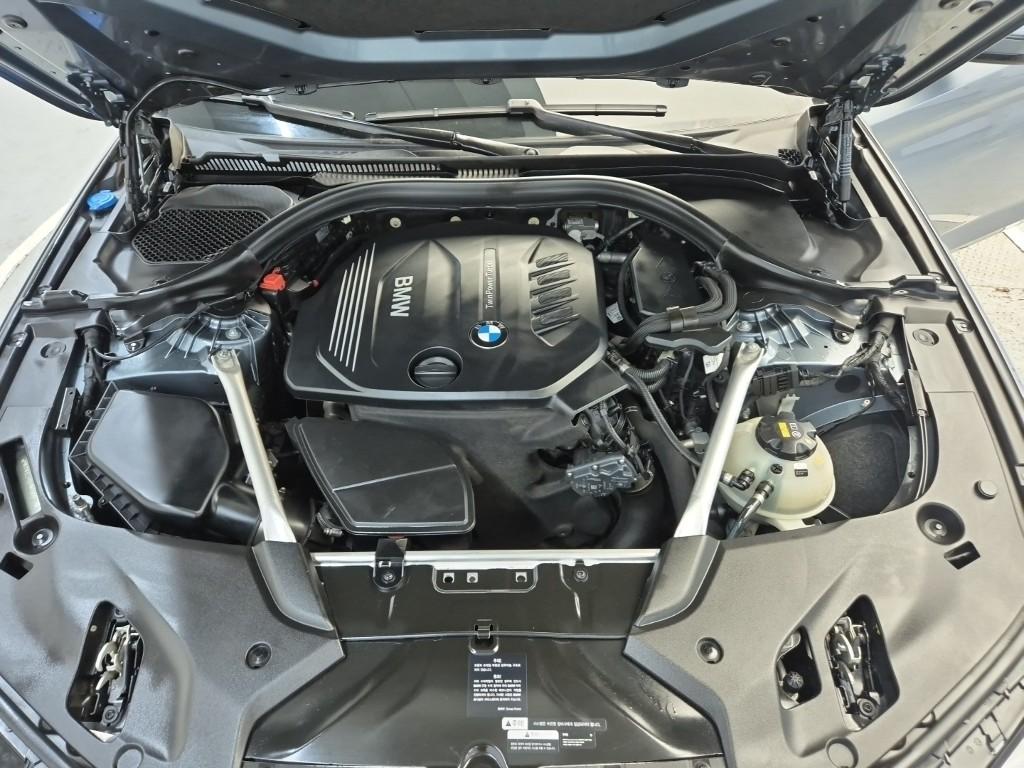 2018 BMW 5 SERIES (7Gen) 