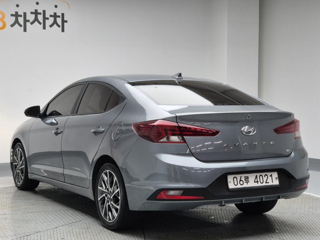 2019 HYUNDAI THE NEW AVANTE AD 