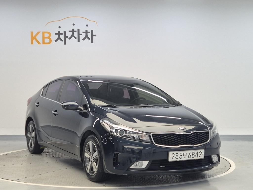 2016 KIA THE NEW K3 