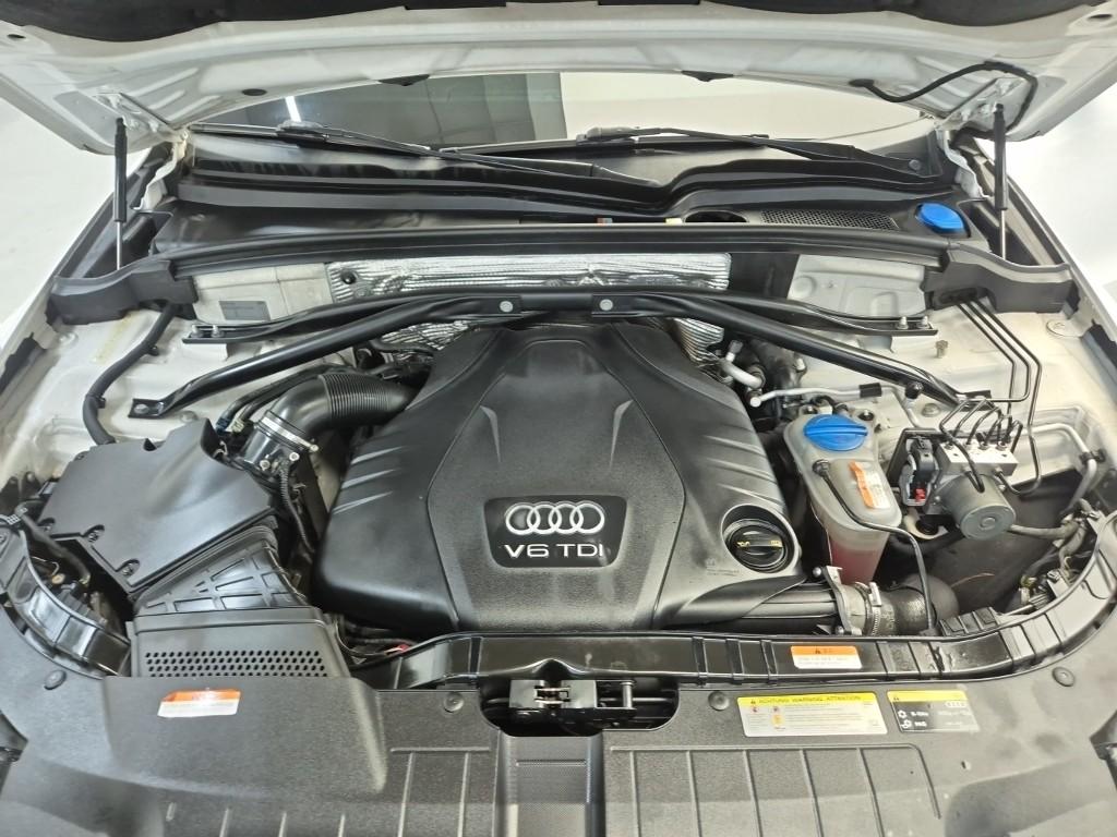 2015 AUDI Q5 (1Gen) 