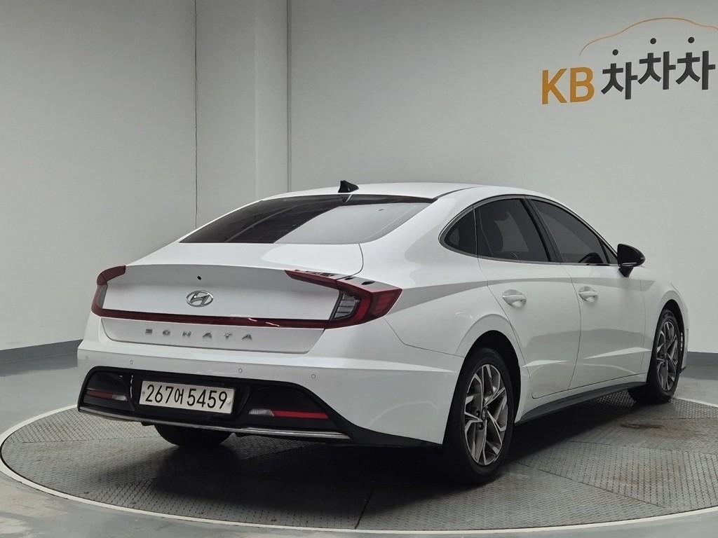 2022 HYUNDAI SONATA (DN8) 