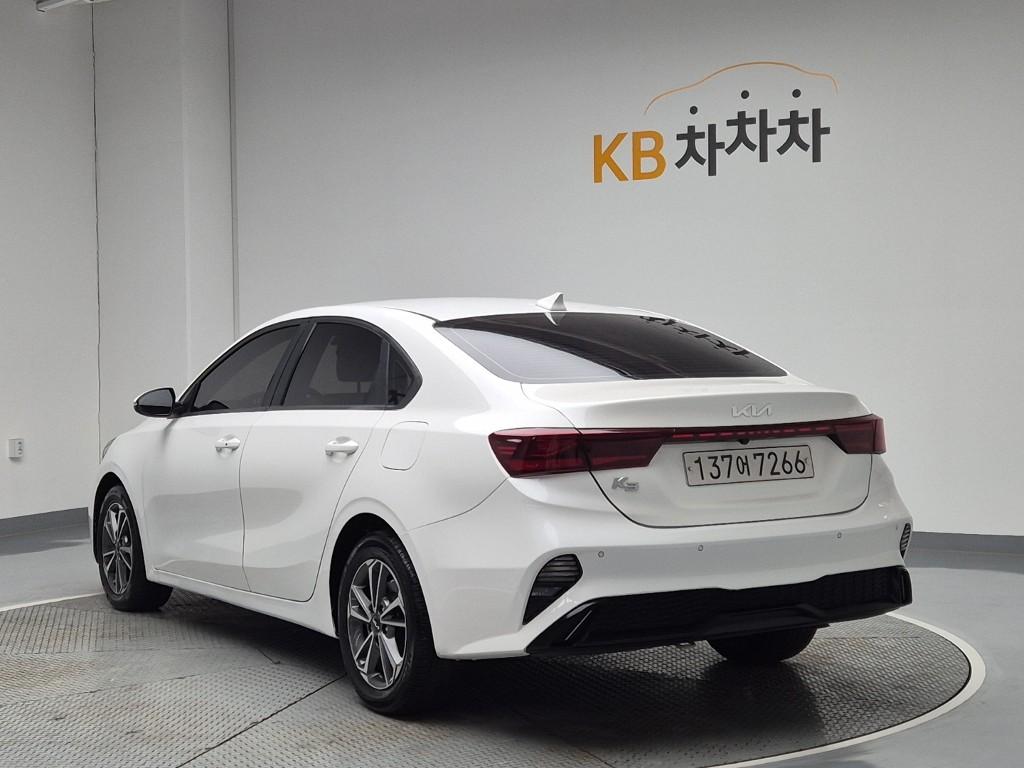 2022 KIA THE NEW K3 