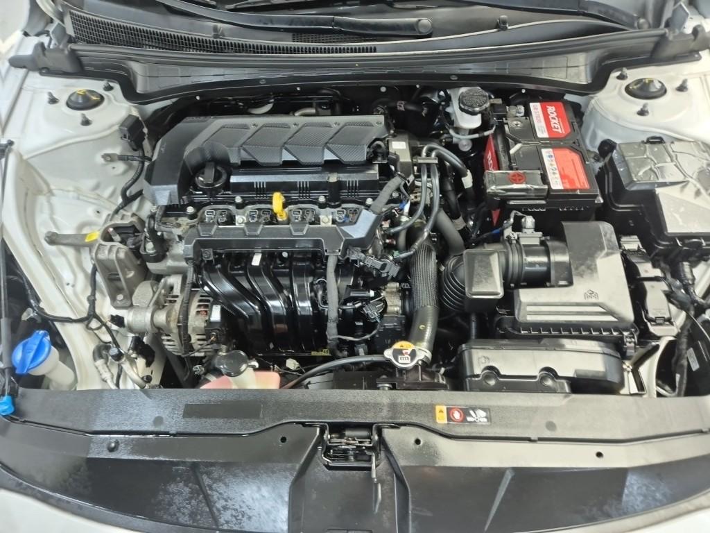 2021 HYUNDAI AVANTE (CN7) 