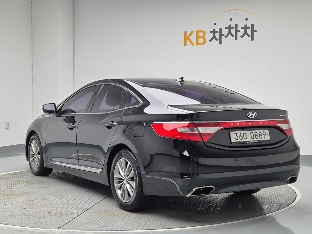 2016 HYUNDAI GRANDEUR HG 