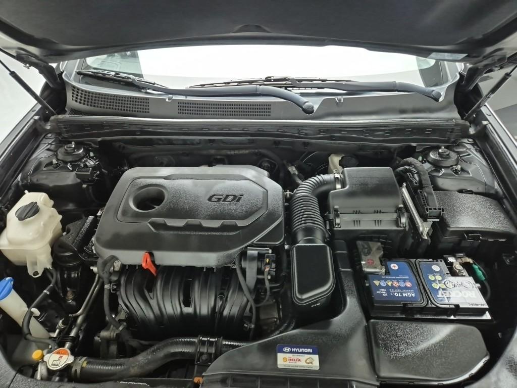 2016 HYUNDAI GRANDEUR HG 