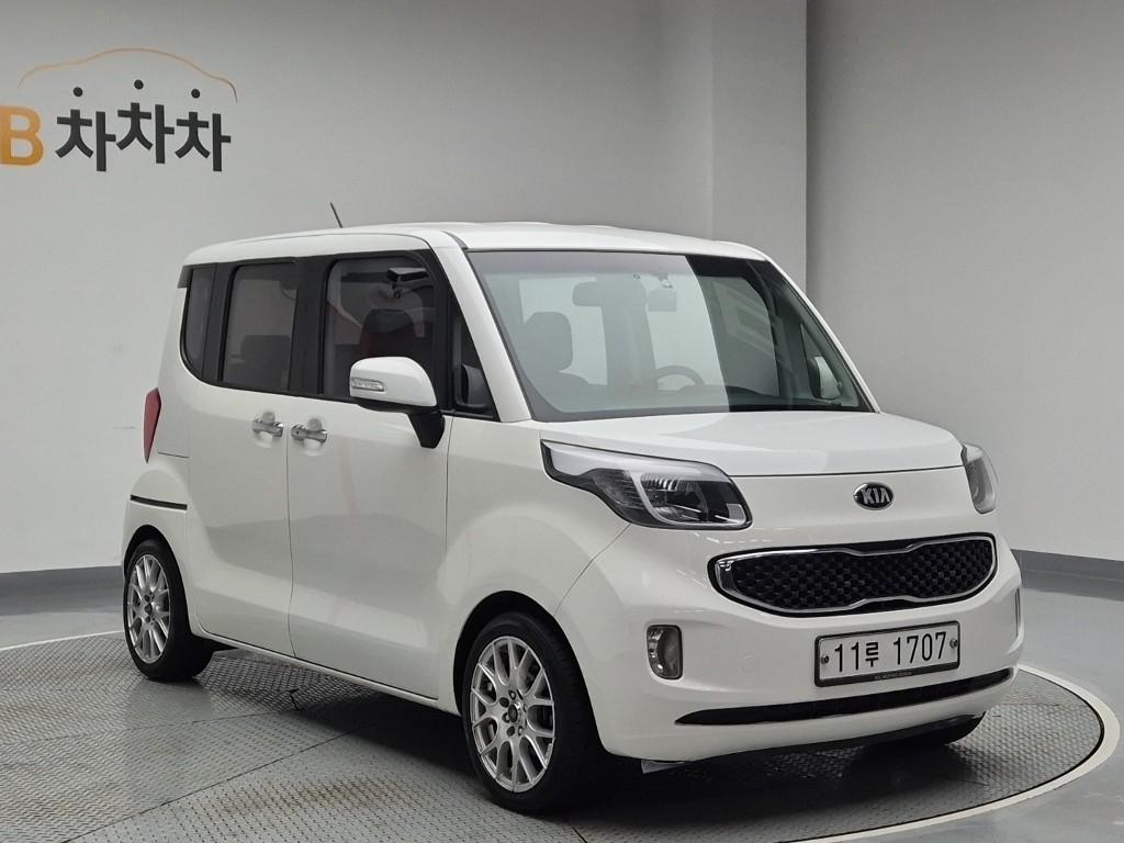 2016 KIA RAY 