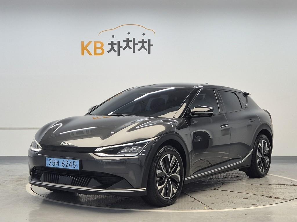 2022 KIA EV6 