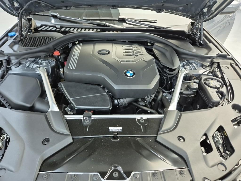 2023 BMW 5 SERIES (7Gen) 